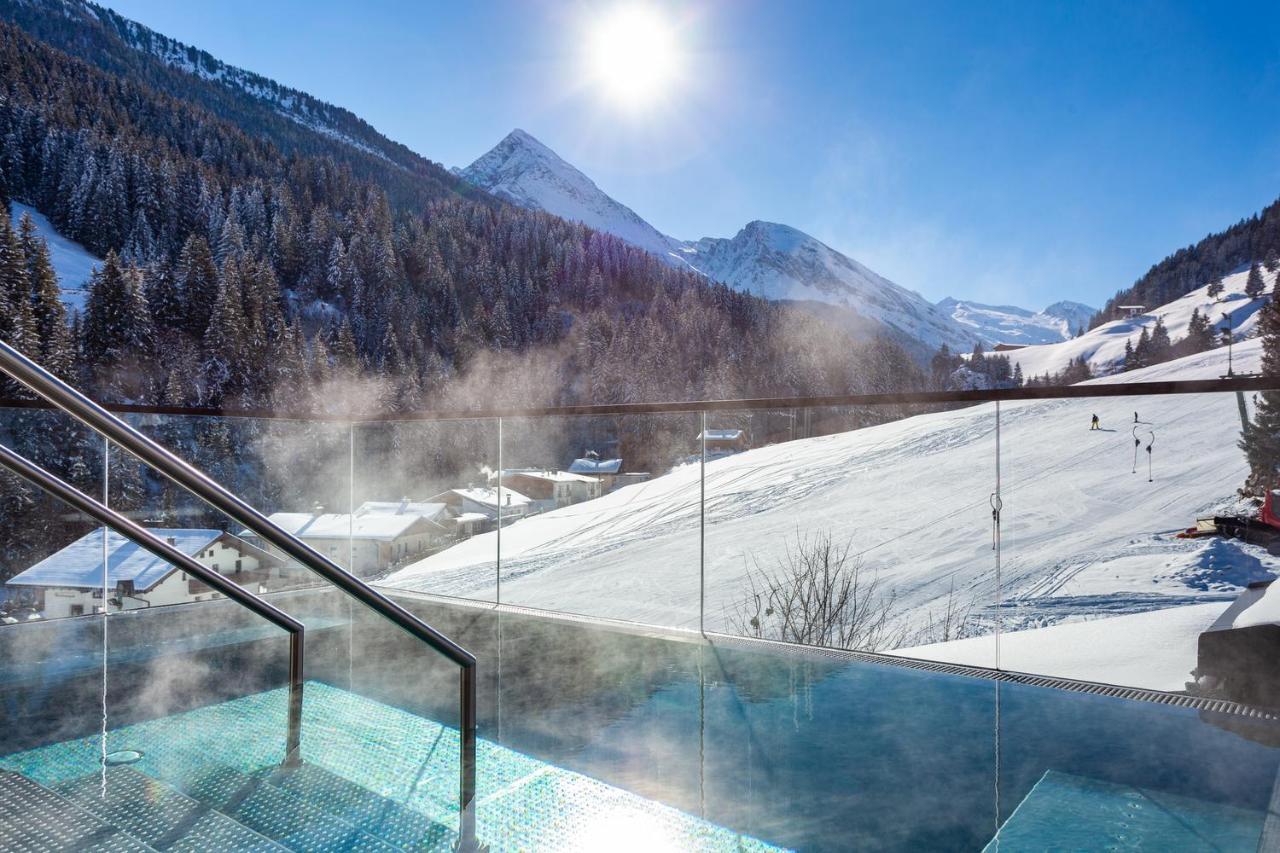 Hotel Jäger 3Sterne Superior Tux Exteriör bild